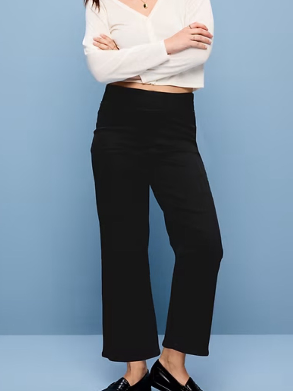 Old Navy Women’s High Rise Weekender Wide Leg Cropped Pull On Jeans Size 8